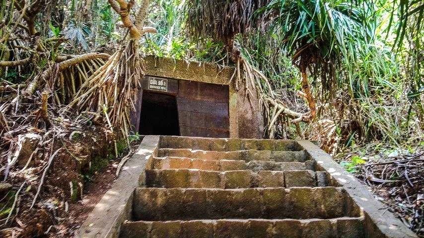 Visiter les tunnels de Vinh Moc