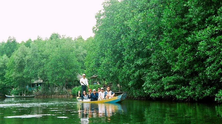 Site touristique de la mangrove de V&agrave;m S&aacute;t