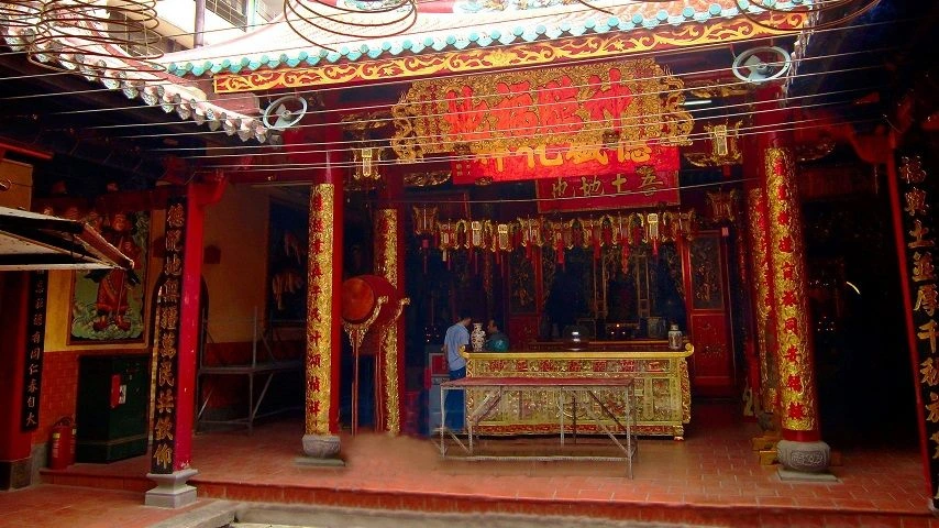 Visiter la pagode Ong