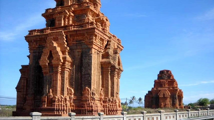 La tour Porom&eacute;