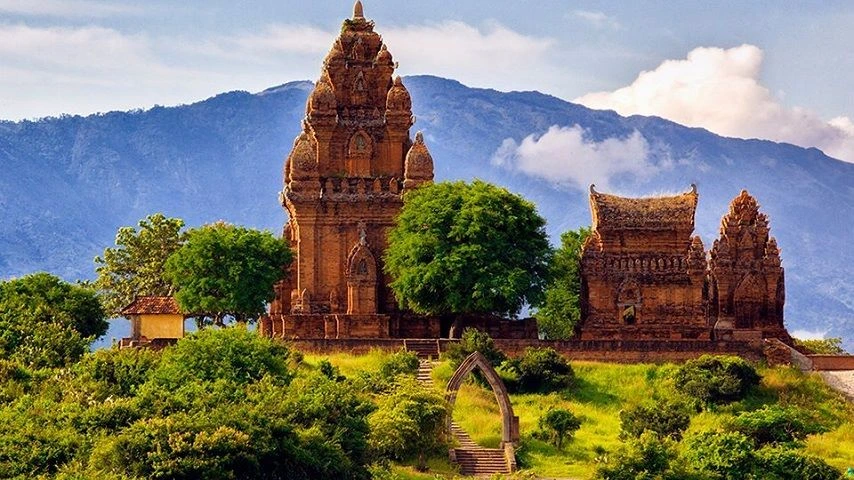 Les tours Po Klong Garai