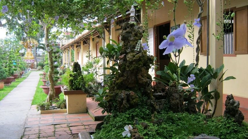 Visiter la pagode de Tien Chau