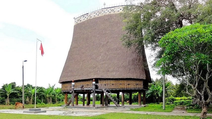 Visite maison communale R&ocirc;ng