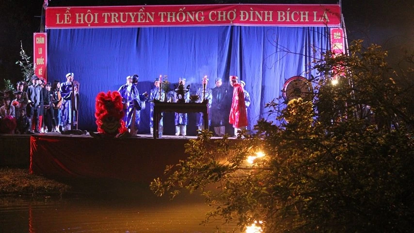 La maison communale de Bich La