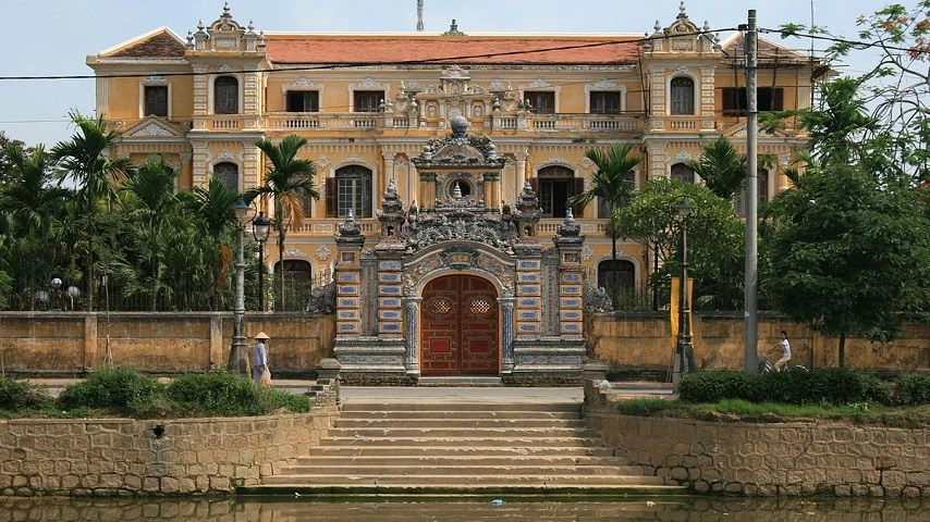 An Dinh &agrave; Hue