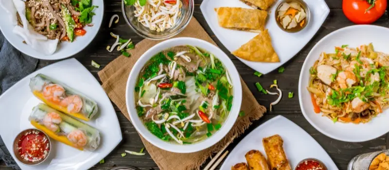 Cuisine diversifi&eacute;e du Vietnam