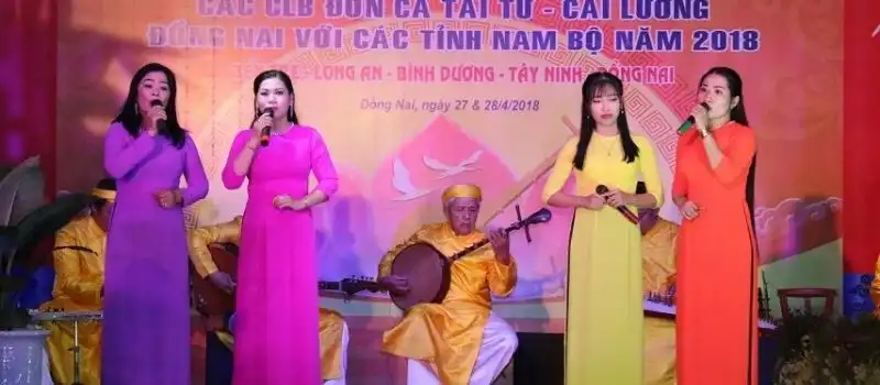 art-du-don-ca-tai-tu-dans-le-sud-du-vietnam