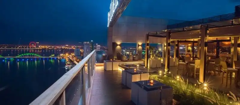 Brilliant Top Bar &agrave; Da Nang