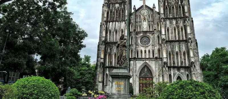 Cath&eacute;drale Saint-Joseph &agrave; Hanoi