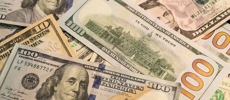 Changer de l'argent dans une banque Voyage au Vietnam pas cher