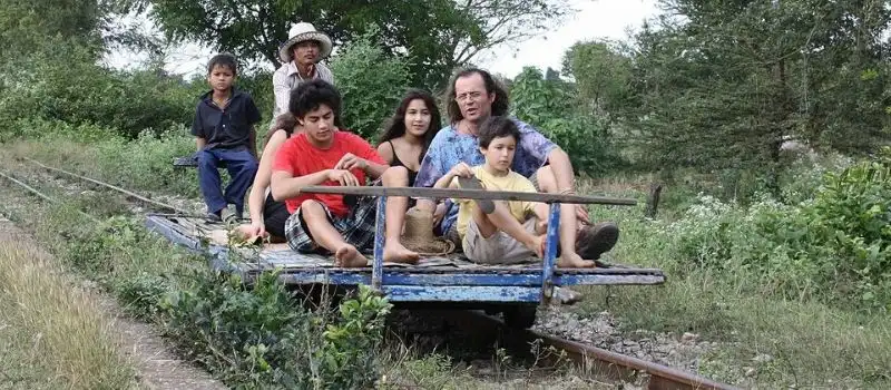 Chemins de fer en bambou