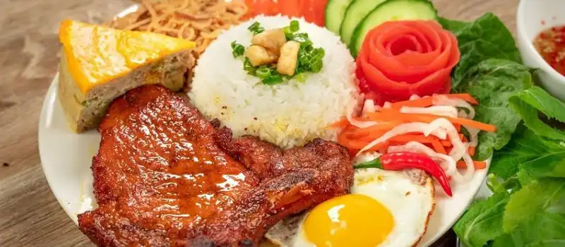 Com Tam &agrave; Saigon