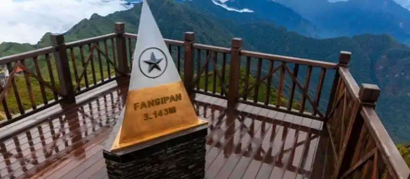 Conqu&eacute;rir le mont Fansipan