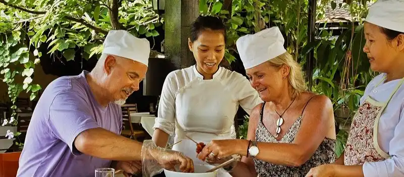 Cours de cuisine &agrave; Saigon