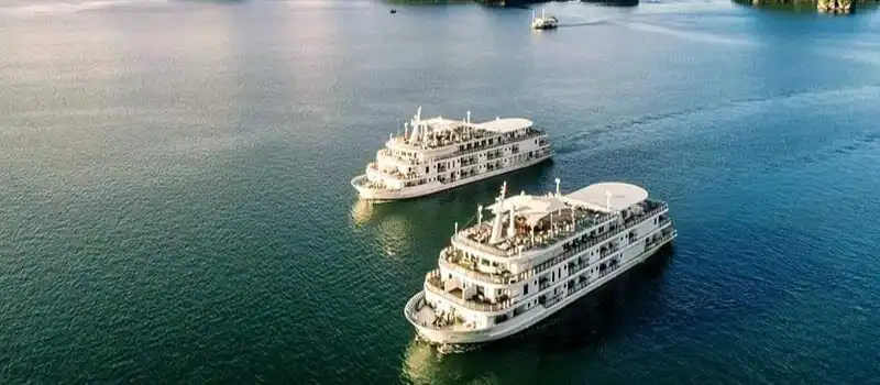 Croisi&egrave;re dans la baie Halong Vietnam