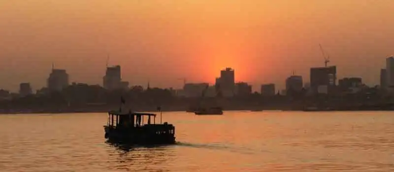 Croisi&egrave;re fluviale &agrave; Phnom Penh