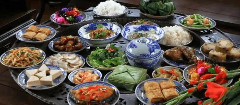 Cuisine vietnamienne dans le Nouvel An lunaire