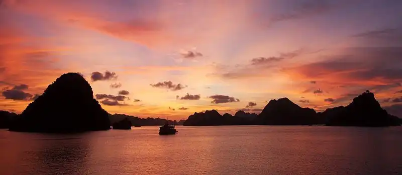 D&eacute;couverte de la baie d'Halong