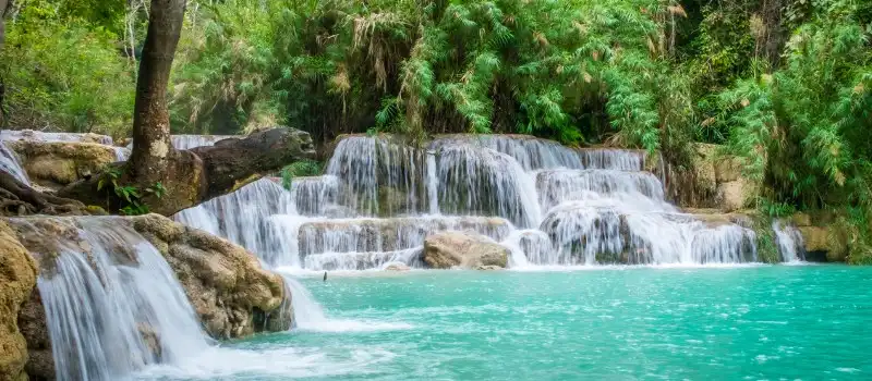 D&eacute;couverte des cascades magnifiques au Laos