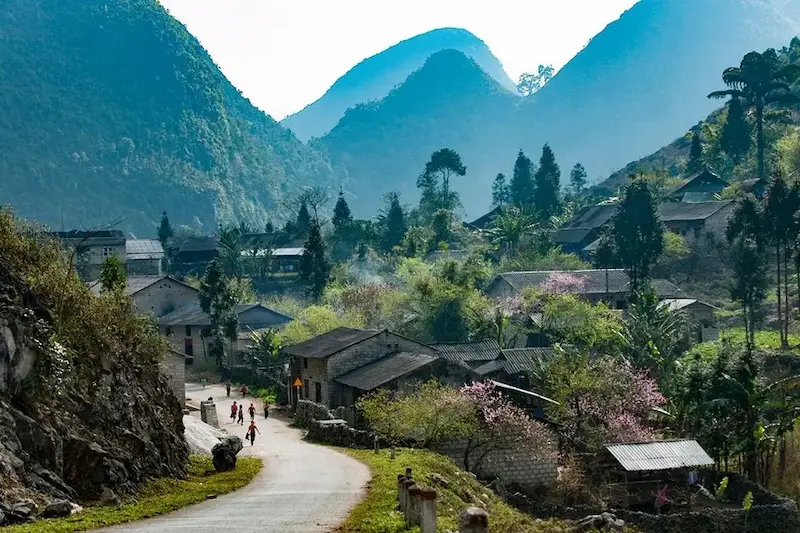 découvrir-ha-giang-une-oeuvre-dart-naturelle-dans-les-montagnes-du-vietnam5-1 découvrir-ha-giang-une-oeuvre-dart-naturelle-dans-les-montagnes-du-vietnam5-1