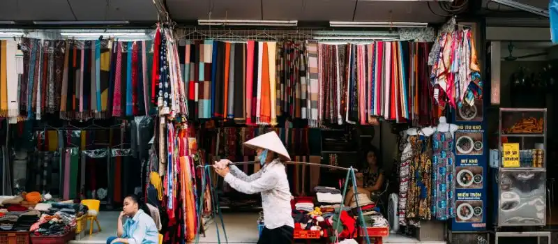 &Eacute;charpes en soie Vietnam