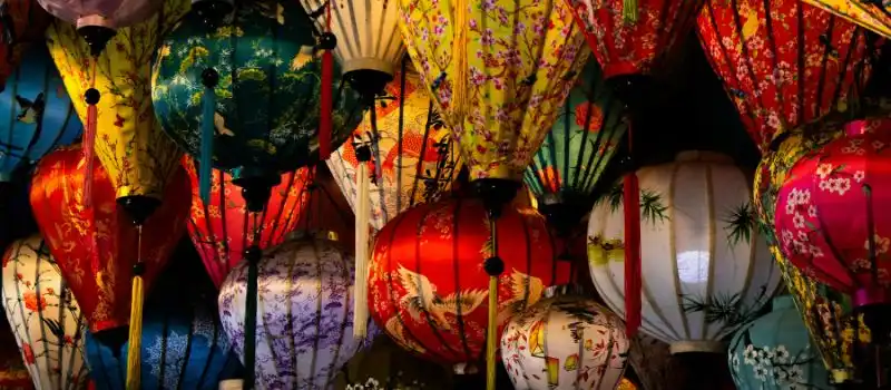 Fabrication de lanternes &agrave; Hoi An