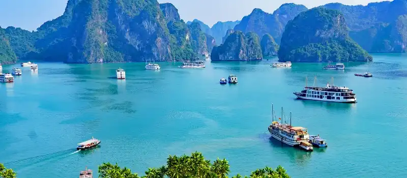 Visite dans la baie d&rsquo;Halong