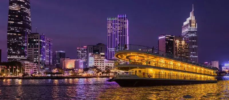 Croisi&egrave;re sur la rivi&egrave;re de Saigon