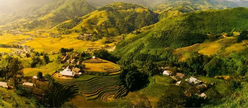 Voyager avec un Guide francophone au Vietnam pour visiter Vall&eacute;e Ta Van