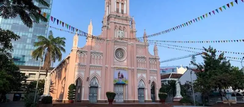Cath&eacute;drale de Da Nang