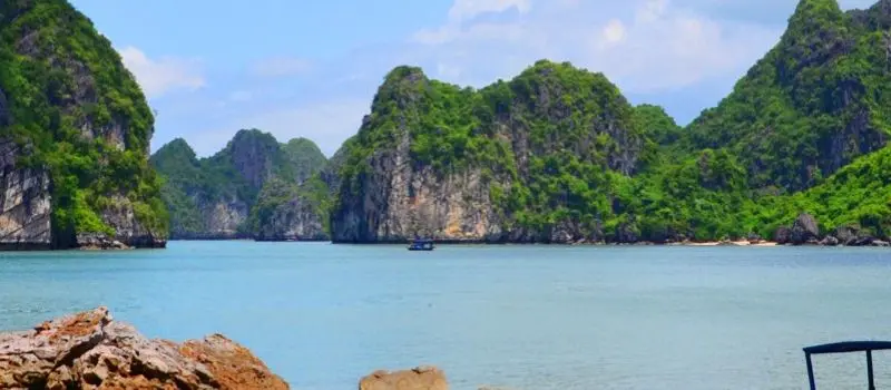 Croisiere en baie Halong pour faire de la plong&eacute;e pr&egrave;s de ile de Cong Do