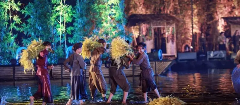 Voyage au Vietnam pour assister au spectacle Quintessence du Tonkin