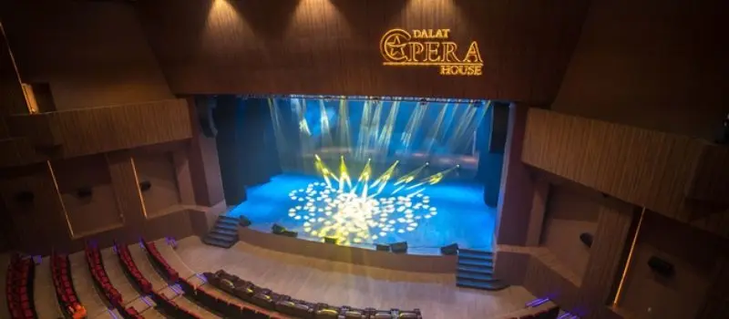 Op&eacute;ra de Da Lat