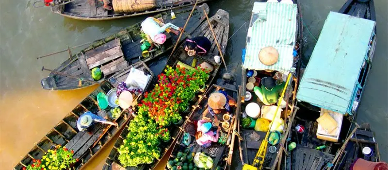 March&eacute; flottant de Cai Be