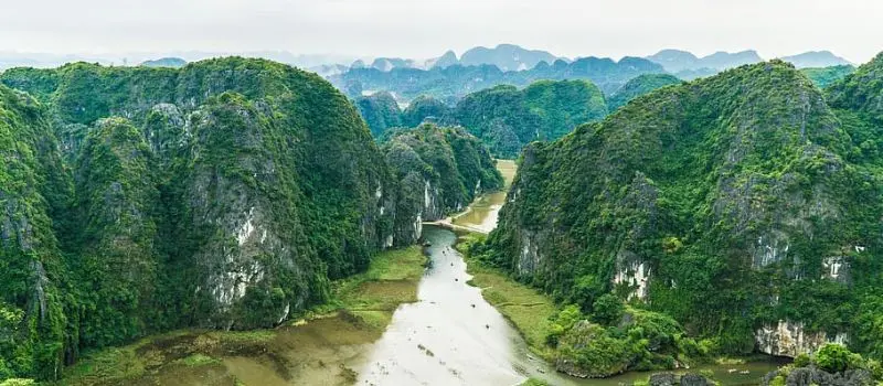Circuit D&eacute;couvert Ninh Binh avec notre agence de voyage au Vietnam