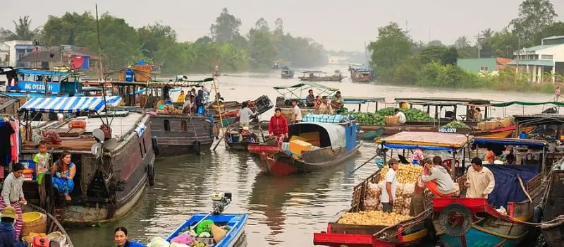 Croisiere au delta du Mekong pour d&eacute;couvrir les march&eacute;s flottants