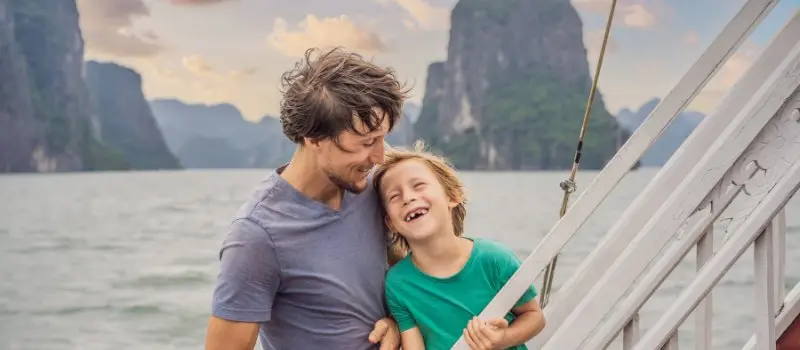 Croisi&egrave;re en baie d&rsquo;Ha Long