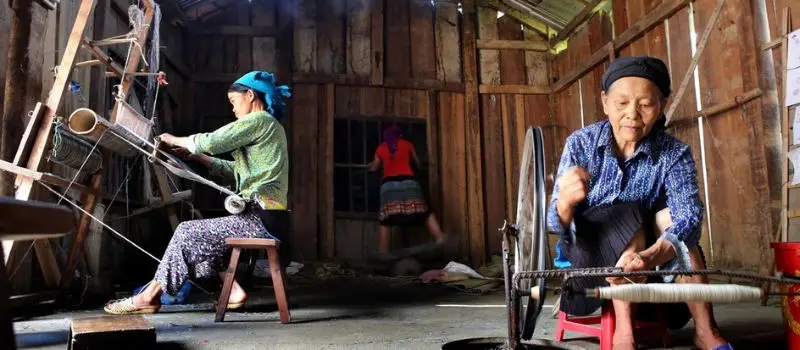 Voyager avec un Guide francophone au Vietnam pour visiter village Lung Tam