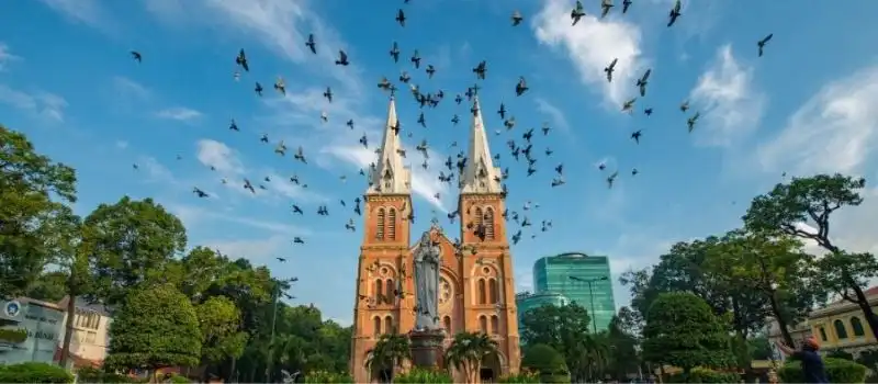 La Cath&eacute;drale Notre-Dame de Saigon