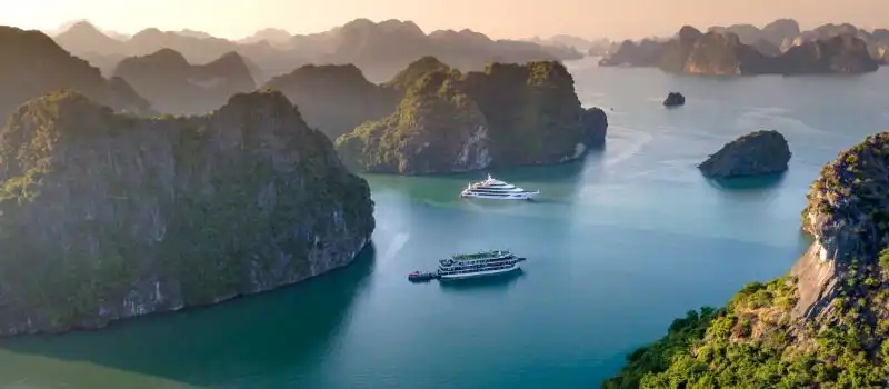 La majest&eacute; de la baie Halong Vietnam