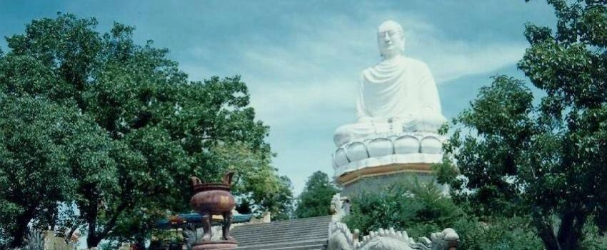la-pagode-du-bouddha-Çakyamuni-thich-ca-phat-dai la-pagode-du-bouddha-Çakyamuni-thich-ca-phat-dai