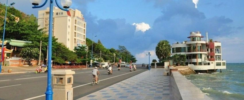 la-plage-des-ananas-bai-dua