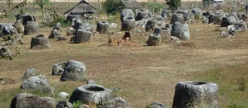 La Plaine des Jarres - l&rsquo;un des endroits les plus myst&eacute;rieux du Laos
