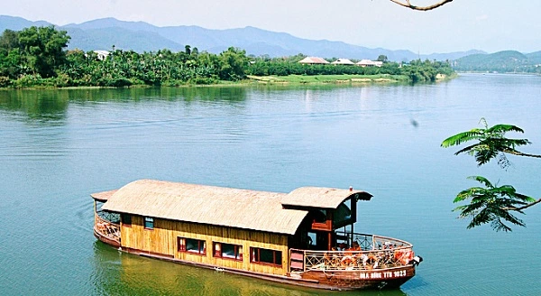 la-riviere-des-parfums