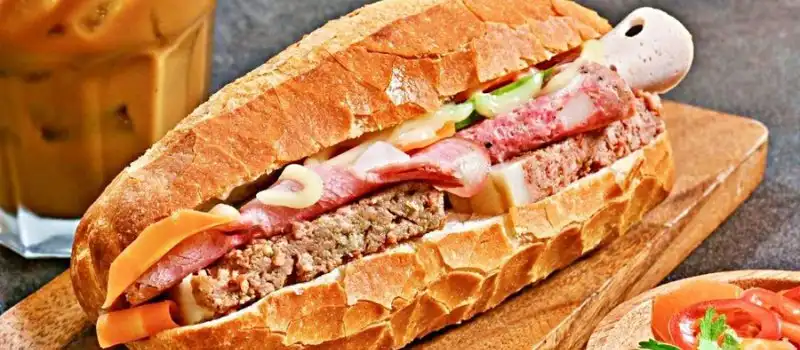 Le b&aacute;nh m&igrave; Saigon