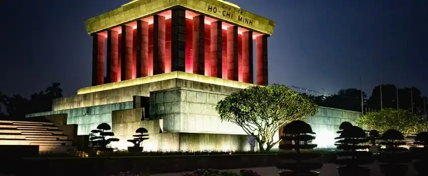 Le Mausol&eacute;e de Ho Chi Minh