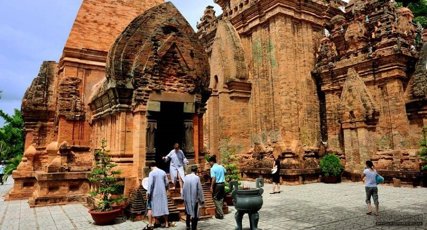 les-tours-chams-de-po-nagar