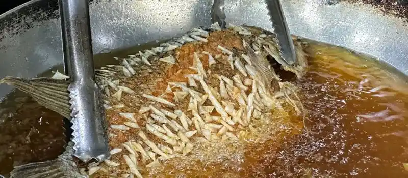 Leçon de cuisine personnalisée à bord sur le Mékong Leçon de cuisine personnalisée à bord sur le Mékong