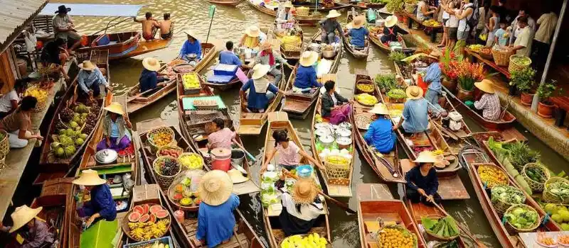 March&eacute; flottant au Vietnam