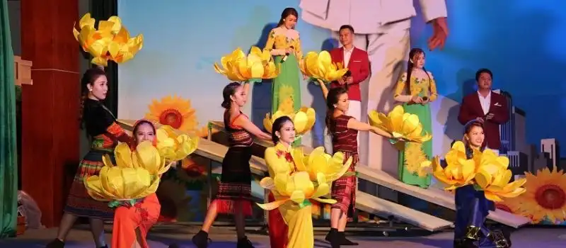 Musique folklorique Ly